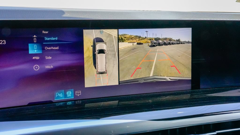 New 2026 Cadillac Escalade Luxury AWD/4WD image 22