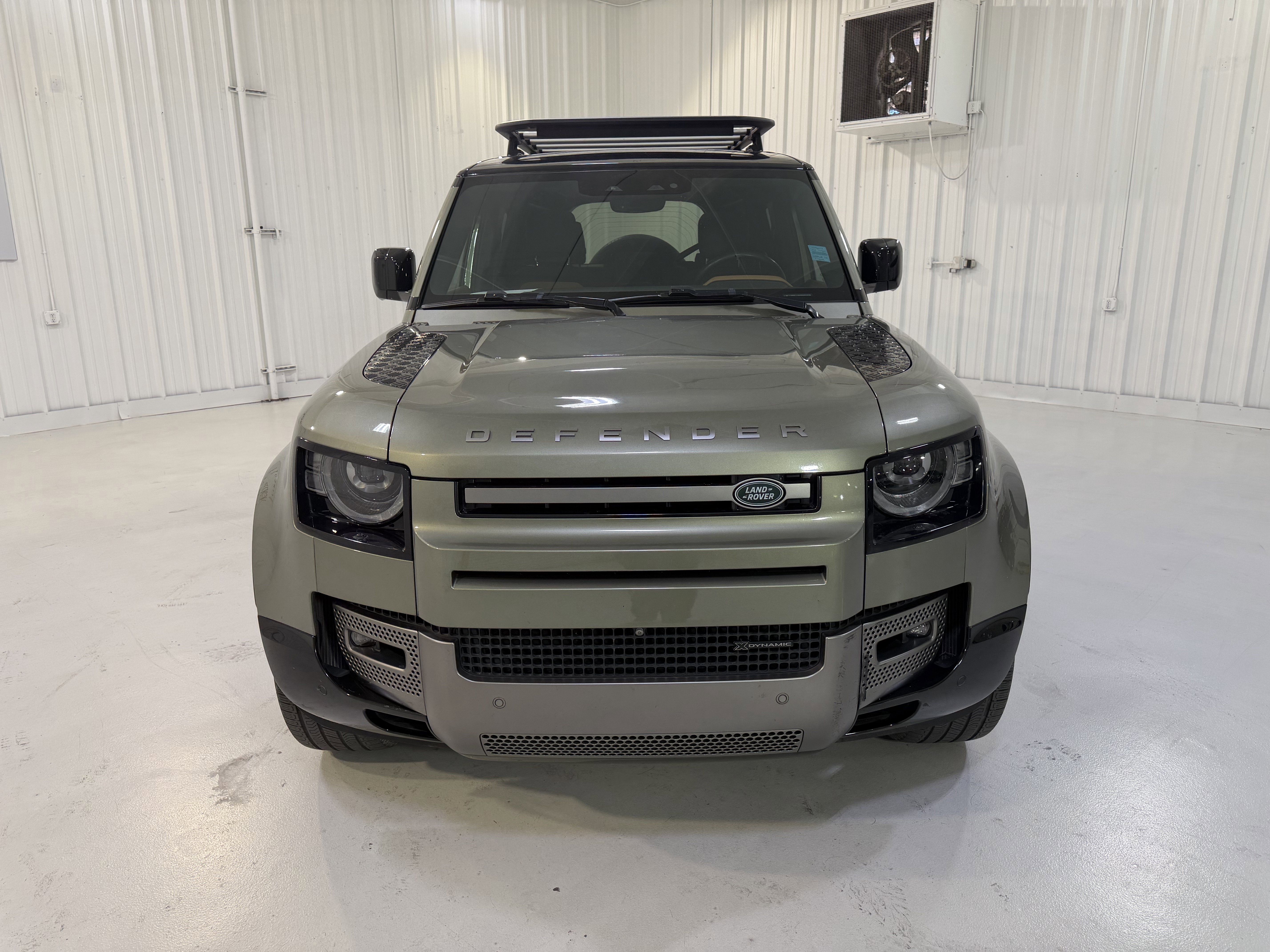 Used 2023 Land Rover Defender 110 X-Dynamic SE AWD/4WD image 8