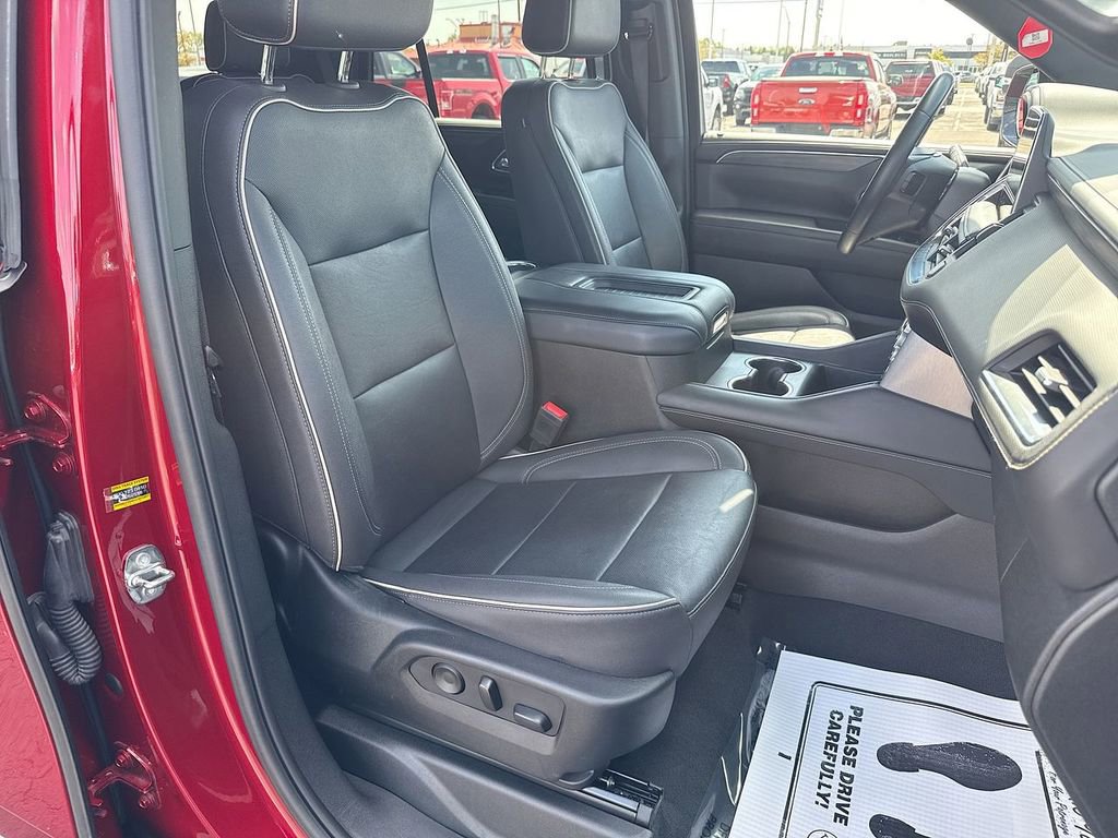 Used 2023 GMC Yukon SLT AWD/4WD image 26