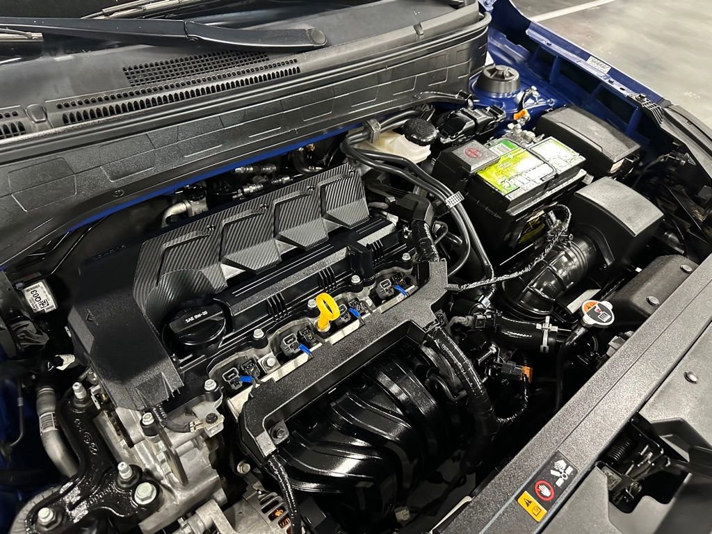 Used 2022 Hyundai Venue SEL w/ Cargo Package image 32