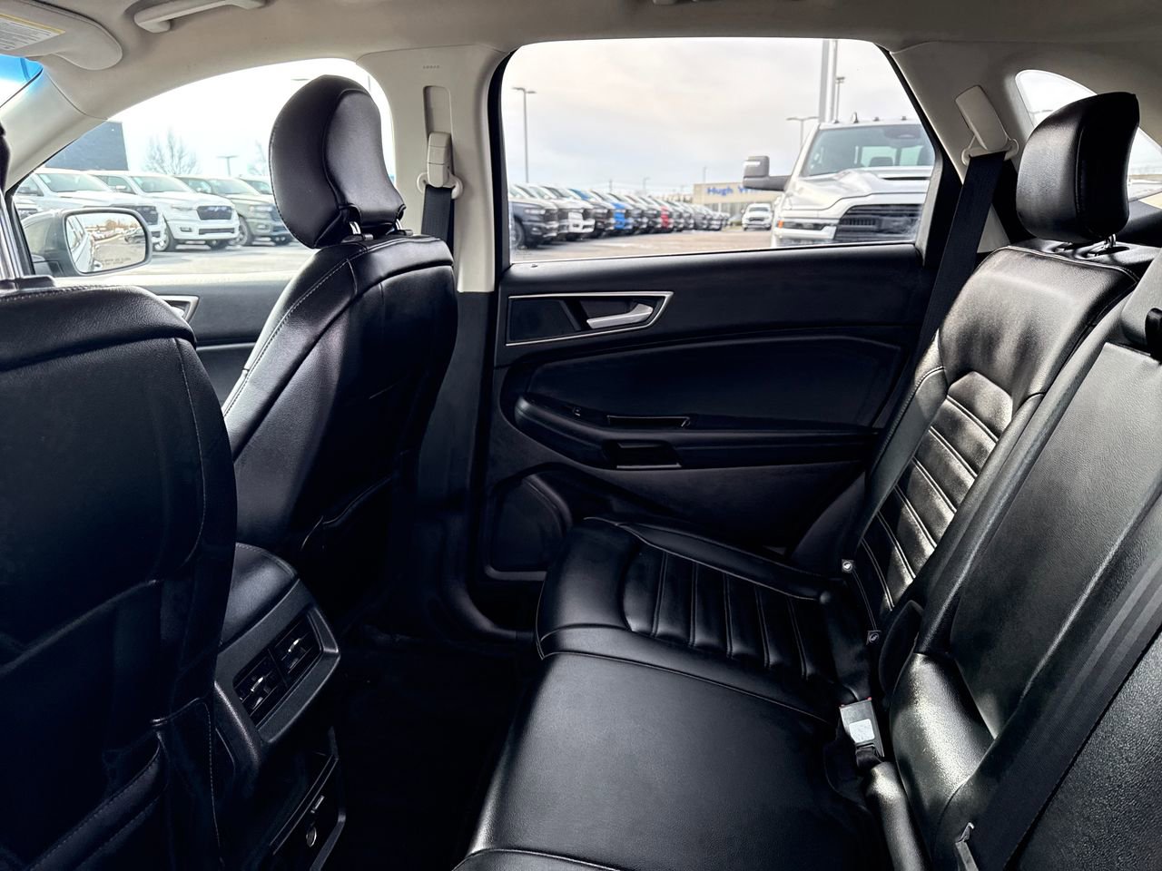 Used 2019 Ford Edge SEL w/ Equipment Group 201A image 12