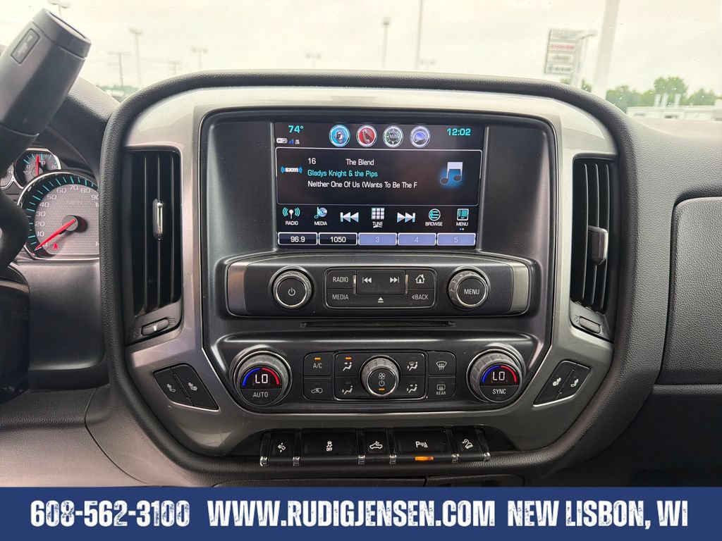Used 2018 Chevrolet Silverado 1500 LT w/ All Star Edition AWD/4WD image 17