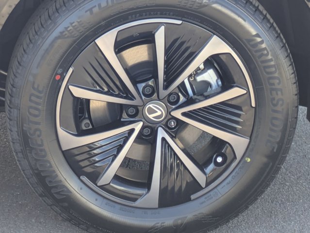 New 2026 Lexus RZ 350e 2WD image 9