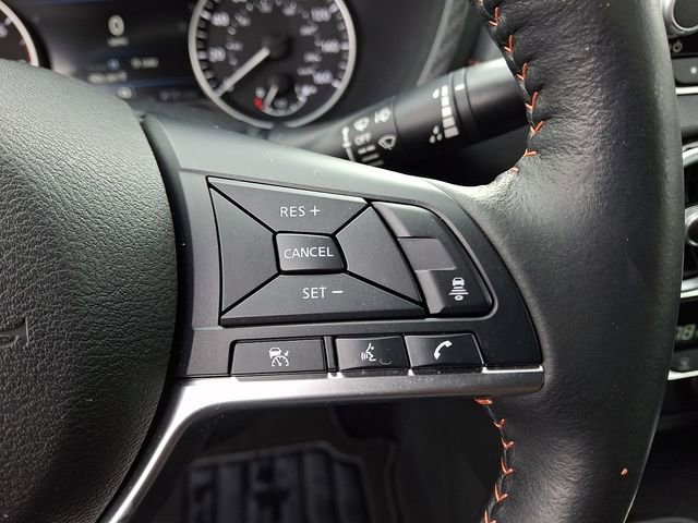 Used 2023 Nissan Sentra SR w/ SR Premium Package image 23