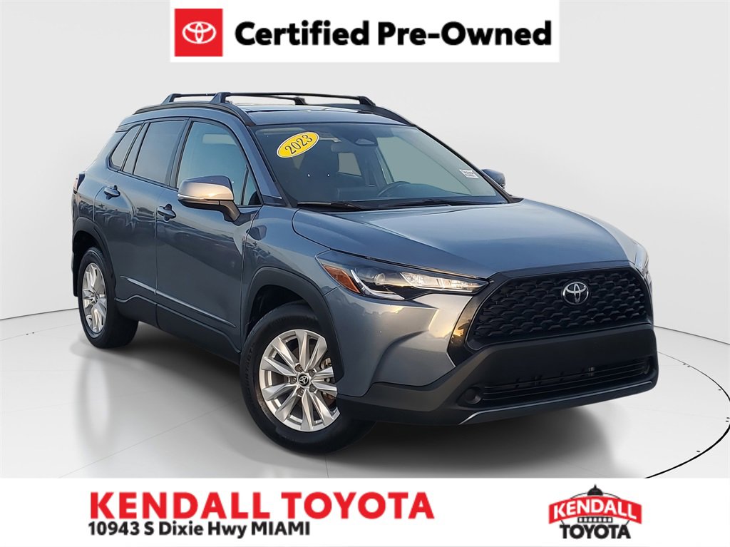 Certified 2023 Toyota Corolla Cross LE image 1