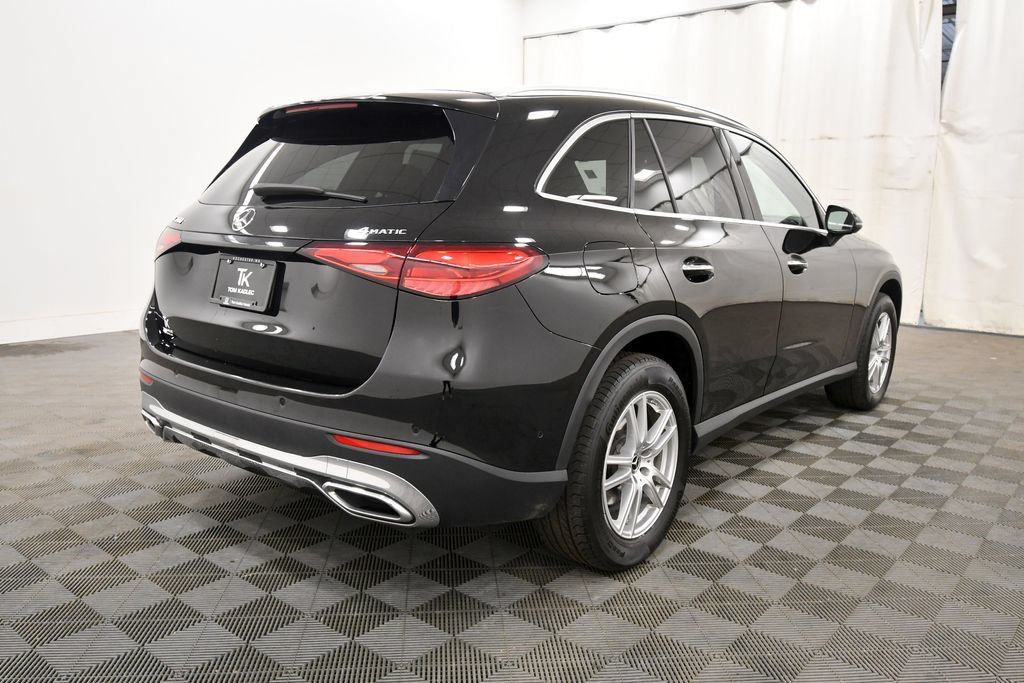 Used 2023 Mercedes-Benz GLC 300 4MATIC image 8