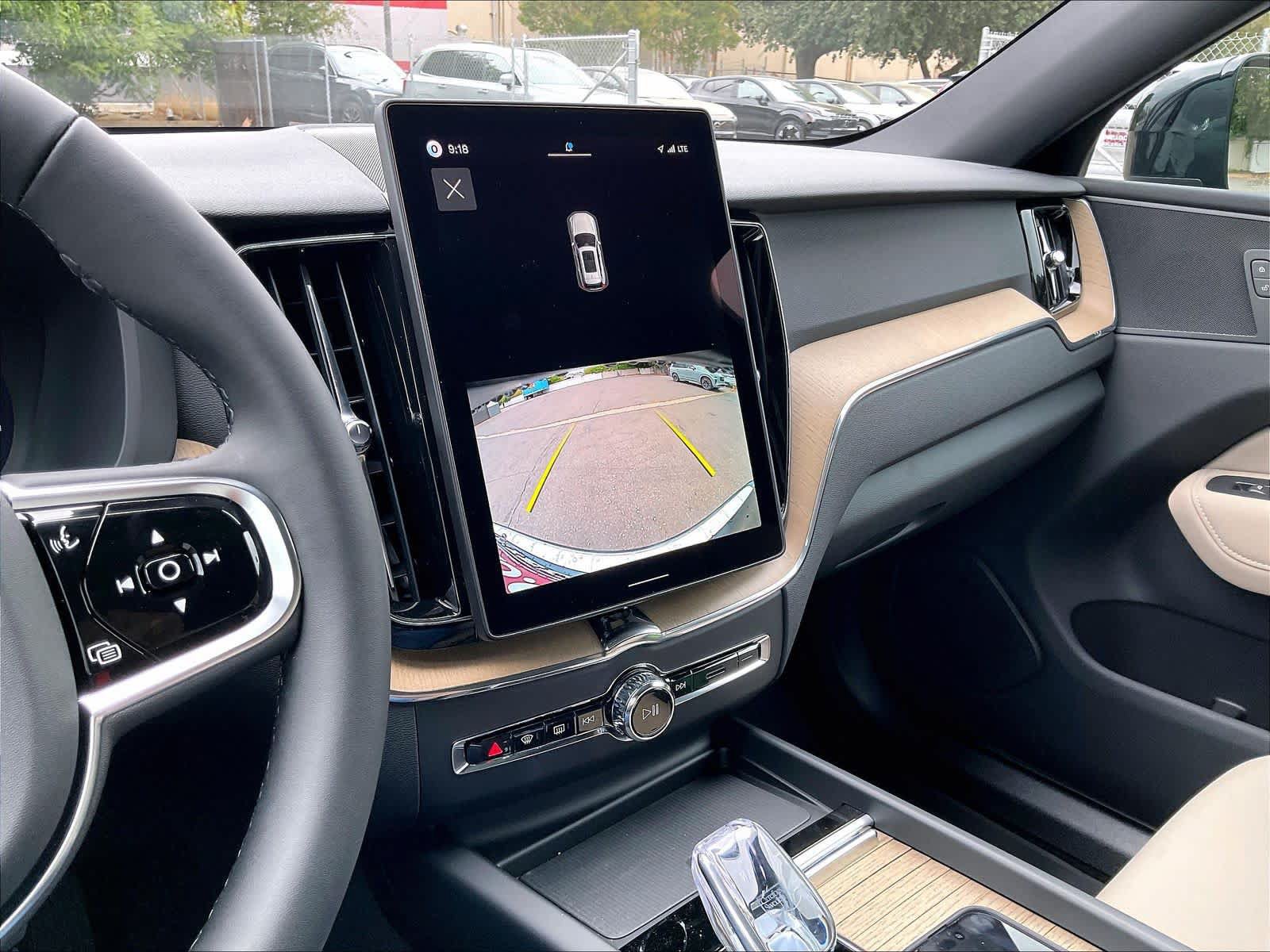 New 2027 Volvo XC60 B5 Core AWD/4WD image 9