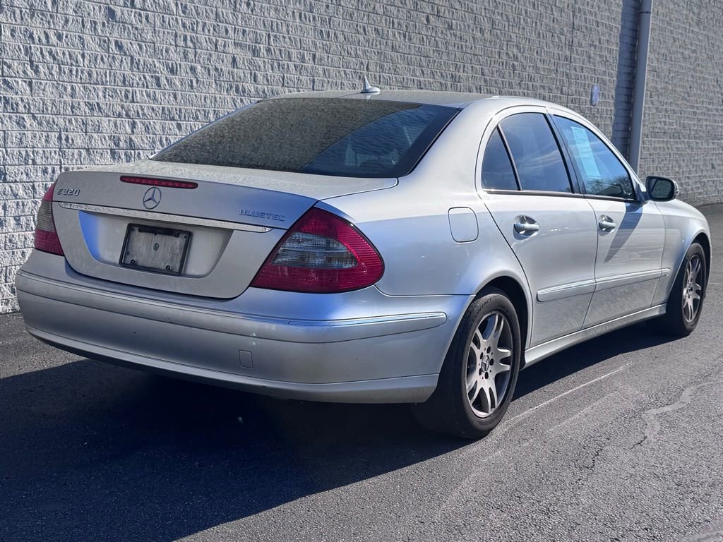 Used 2007 Mercedes-Benz E 320 BlueTEC Sedan image 5