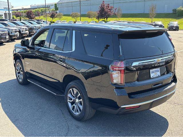 Used 2022 Chevrolet Tahoe LT w/ Luxury Package AWD/4WD image 14