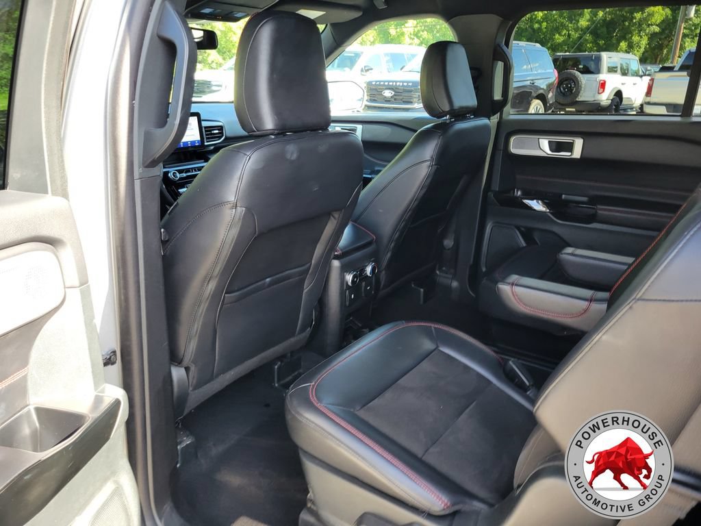 Used 2023 Ford Explorer ST-Line w/ Class IV Trailer Tow Package AWD/4WD image 15