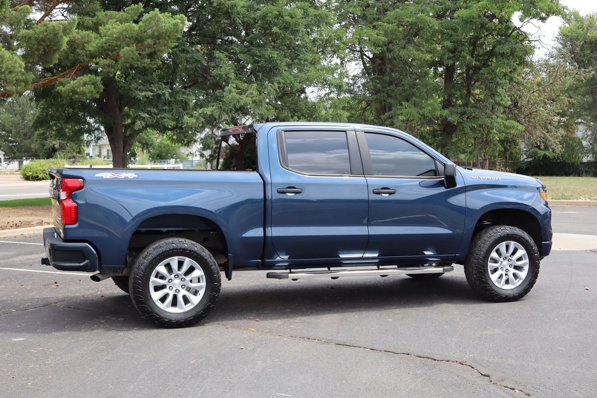 Used 2022 Chevrolet Silverado 1500 Custom AWD/4WD image 4