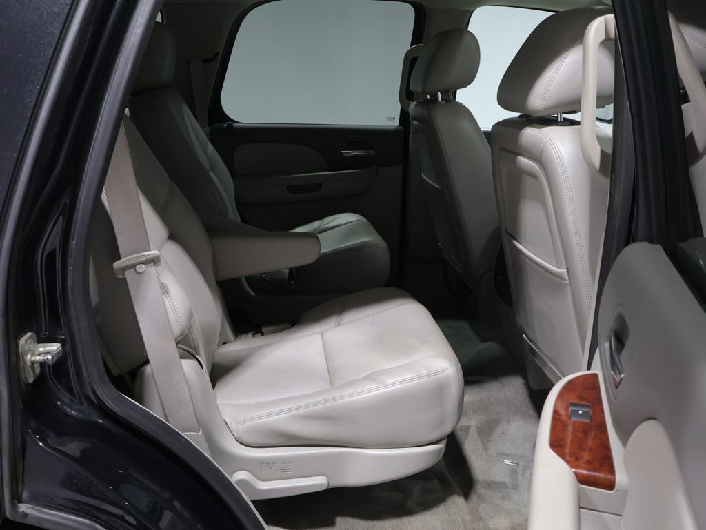 Used 2011 Chevrolet Tahoe LTZ image 23