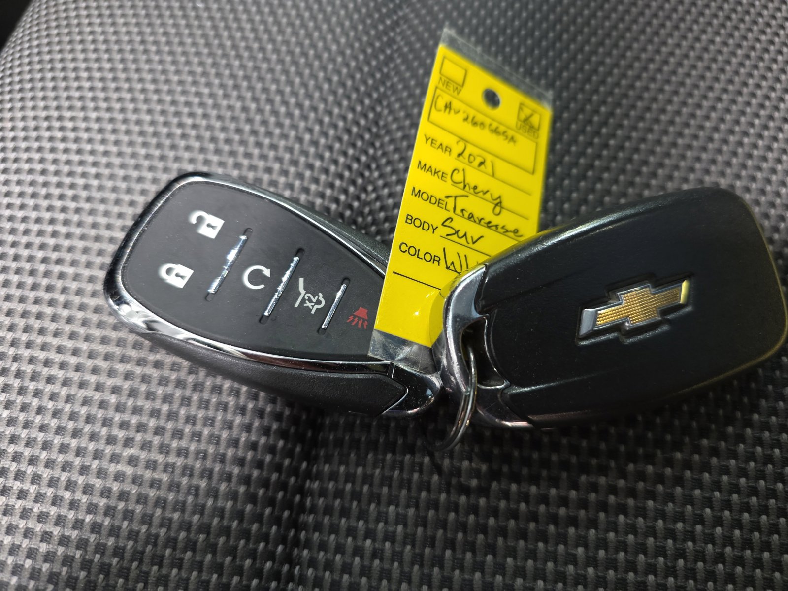 Used 2021 Chevrolet Traverse LT w/ LPO, Floor Liner Package AWD/4WD image 38