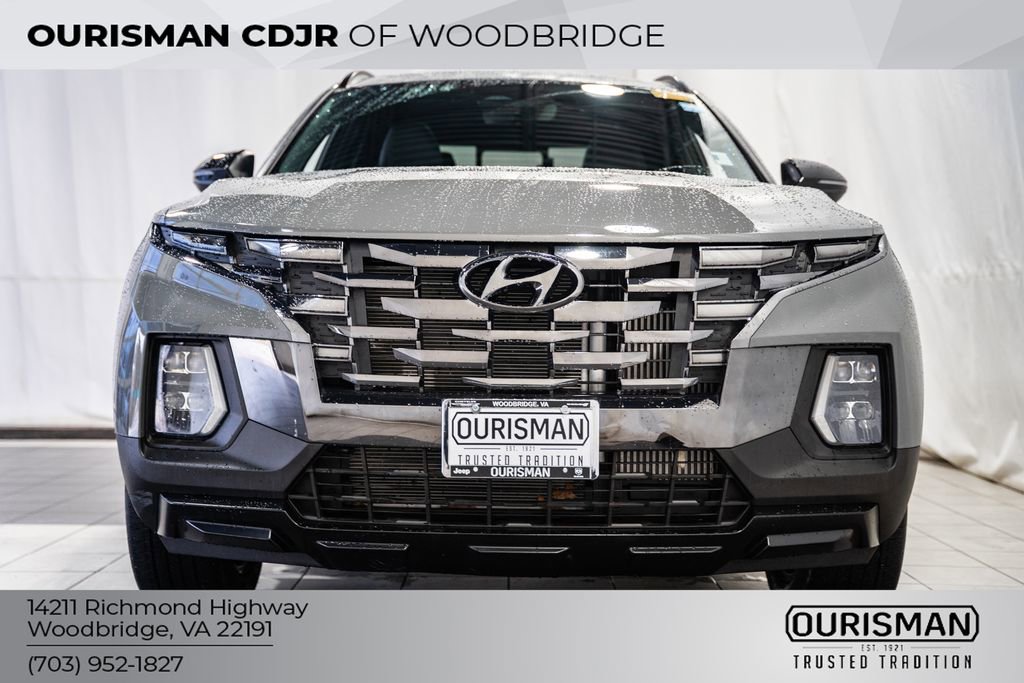 Used 2024 Hyundai Santa Cruz Night image 2