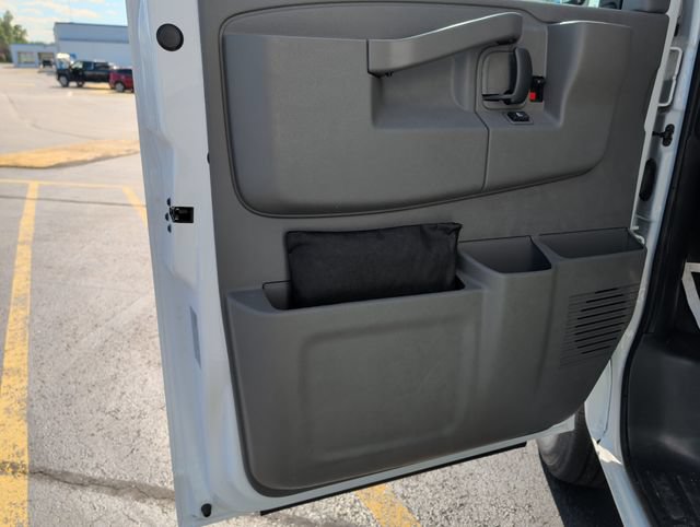 New 2026 Chevrolet Express 3500 w/ Power Convenience Package RWD image 10