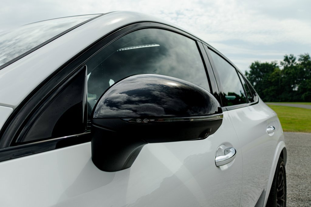 New 2025 Mercedes-Benz GLC 63 AMG S image 5