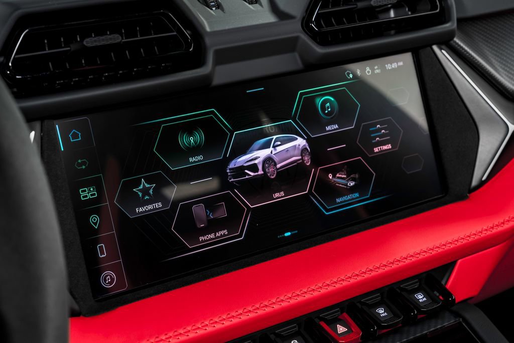 Used 2025 Lamborghini Urus SE image 26