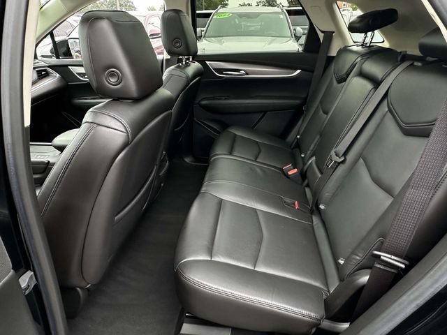 Used 2018 Cadillac XT5 Premium Luxury AWD/4WD image 18