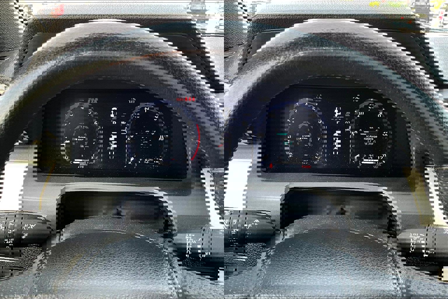 Used 2024 Toyota Tacoma TRD Off-Road AWD/4WD image 14