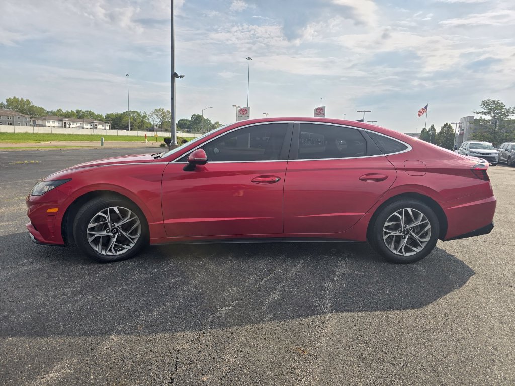 Used 2021 Hyundai Sonata SEL FWD image 12