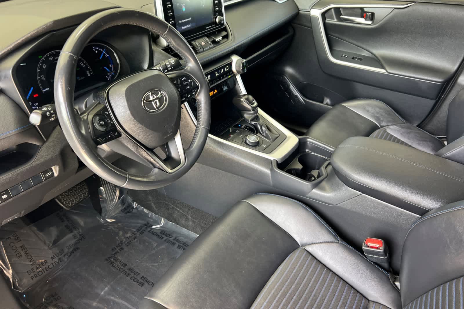 Certified 2019 Toyota RAV4 XSE w/ Carpet Mat Package AWD/4WD image 11
