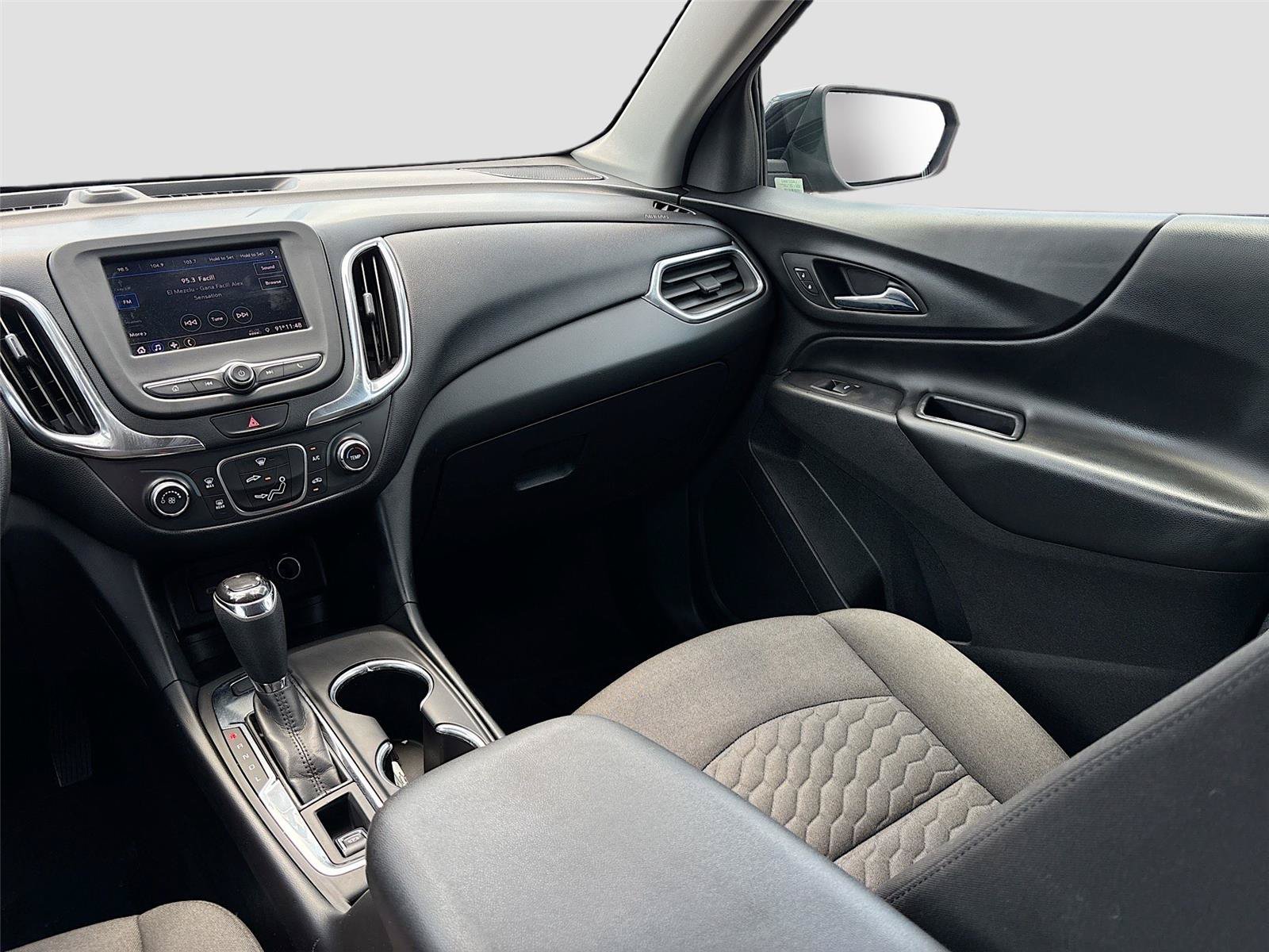 Used 2020 Chevrolet Equinox LT AWD/4WD image 21