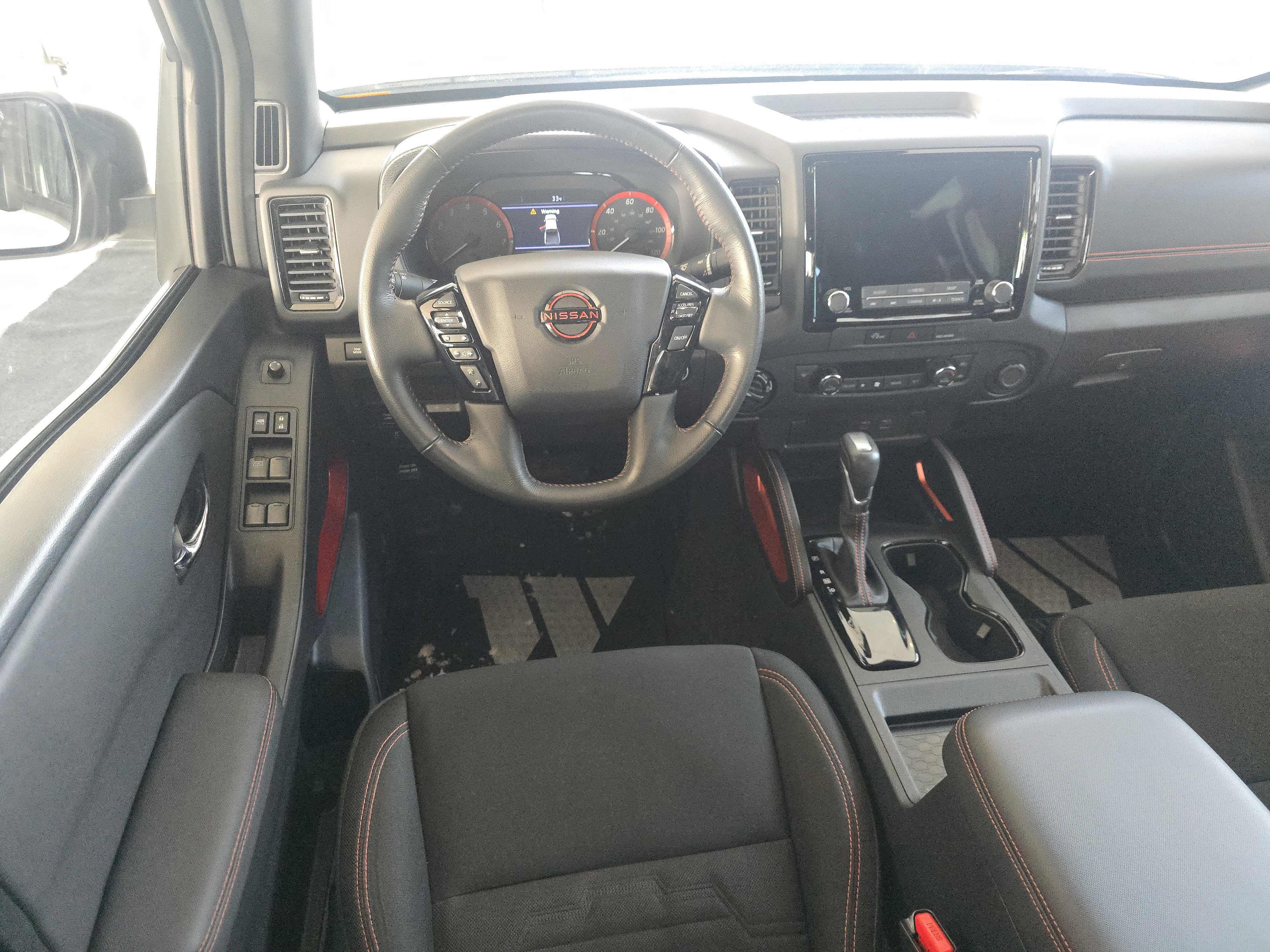 Used 2024 Nissan Frontier PRO-4X w/ Off-Road Protection Package image 17