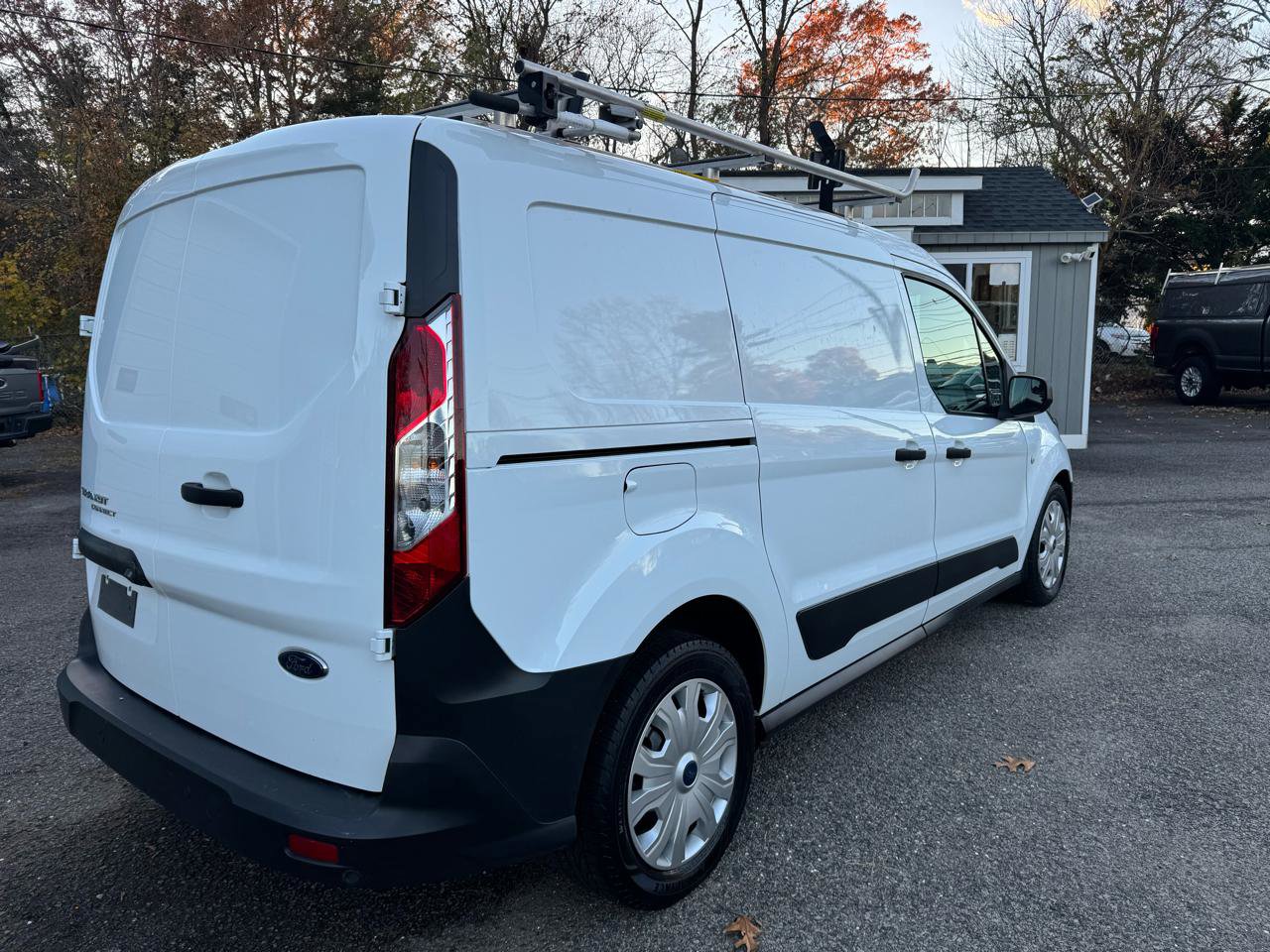 Used 2022 Ford Transit Connect XL FWD image 8