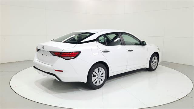 Used 2025 Nissan Sentra S FWD image 8