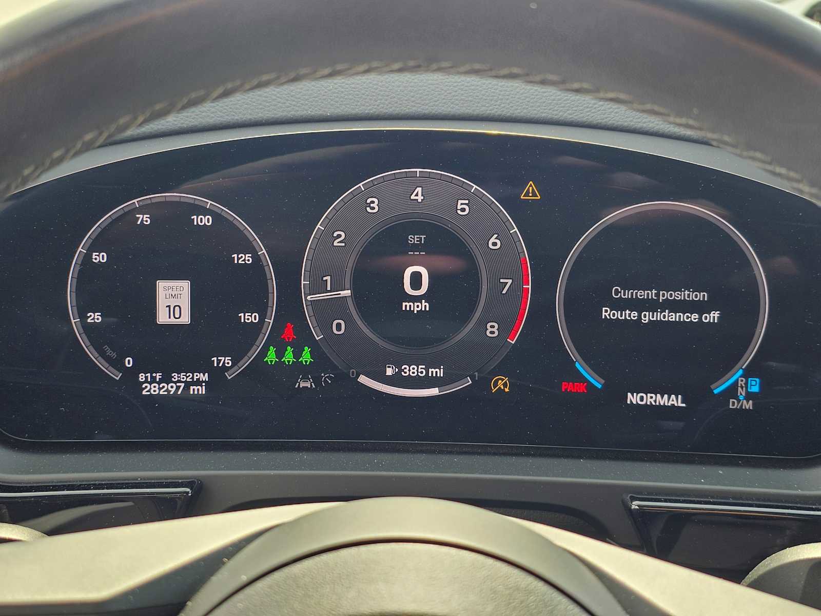 Used 2024 Porsche Cayenne image 29