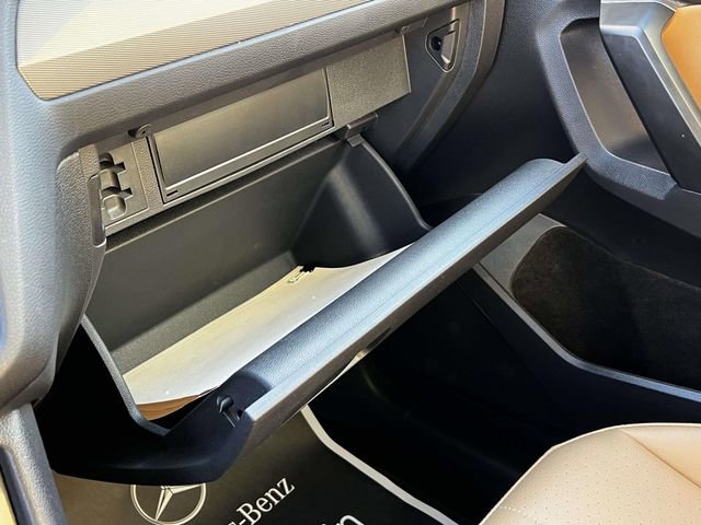 Certified 2023 Volkswagen Tiguan SE w/ Panoramic Sunroof Package image 36