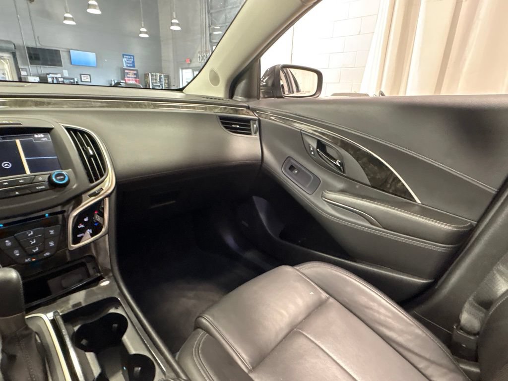 Used 2016 Buick LaCrosse Premium AWD/4WD image 27