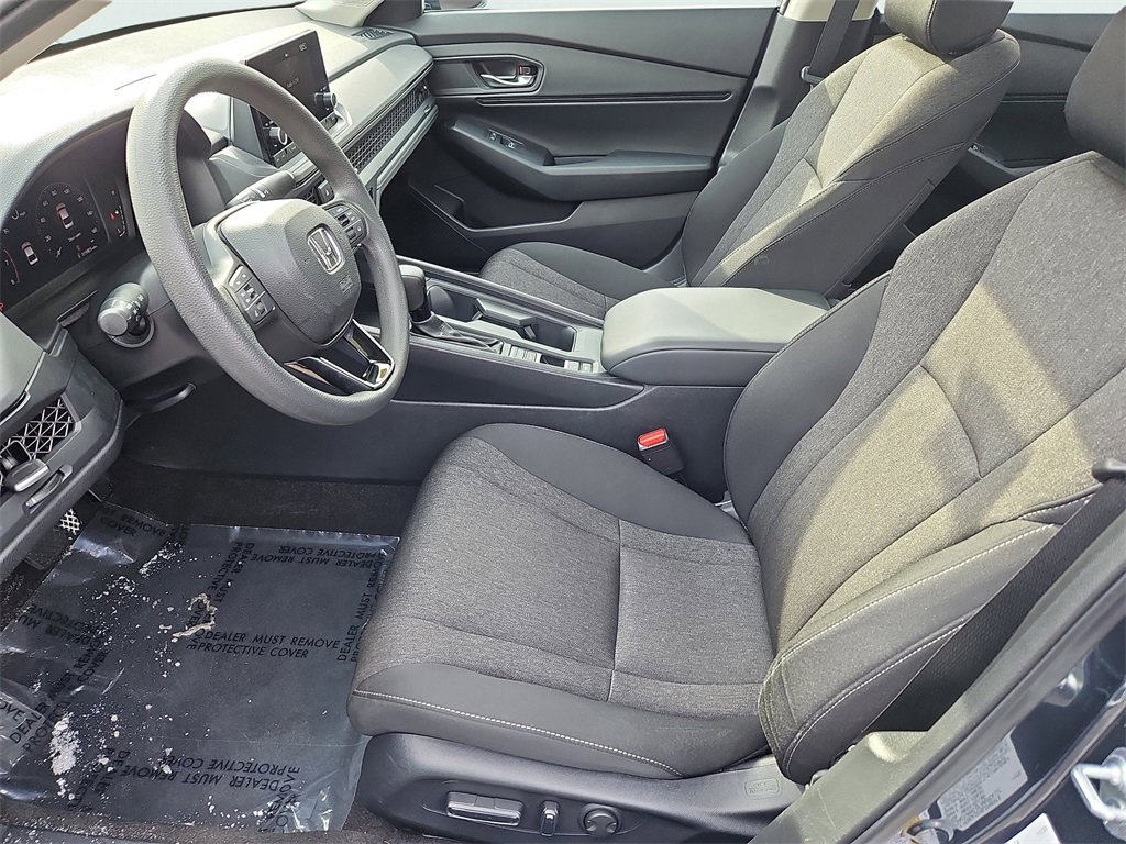 Used 2024 Honda Accord EX image 28