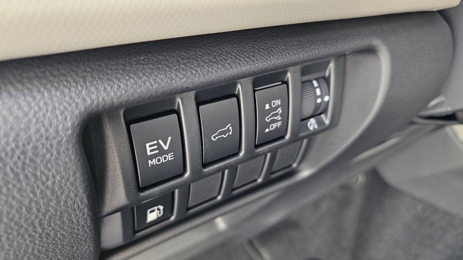 New 2025 Subaru Forester Limited image 20