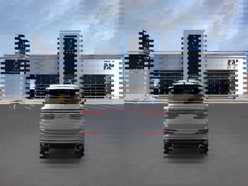 New 2026 Lincoln Corsair Premiere image 5