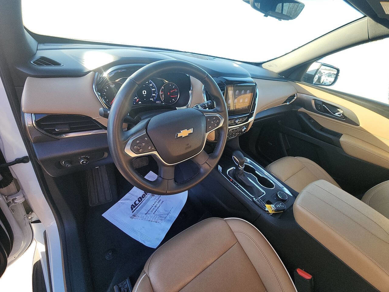 Used 2023 Chevrolet Traverse Premier AWD/4WD image 26