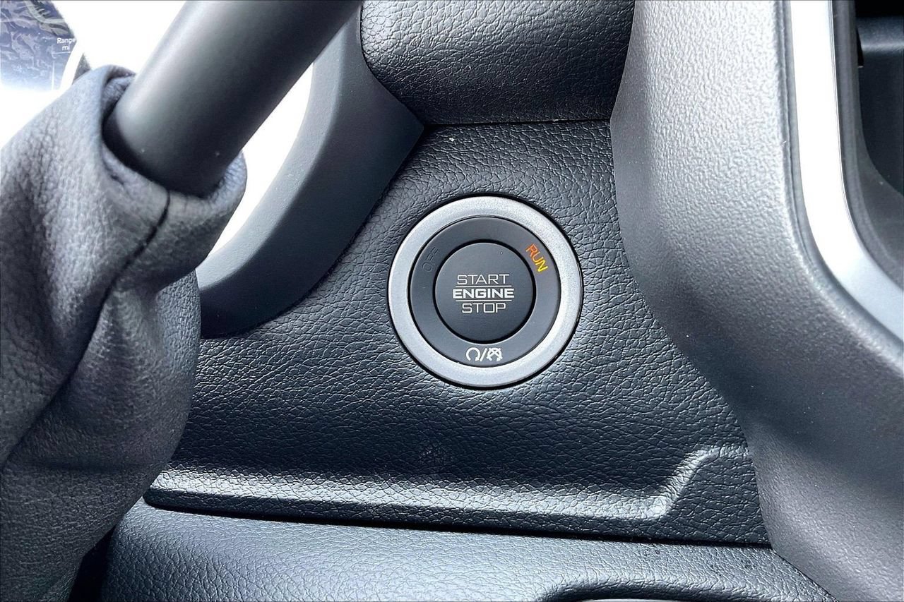 New 2026 RAM 2500 Big Horn AWD/4WD image 17