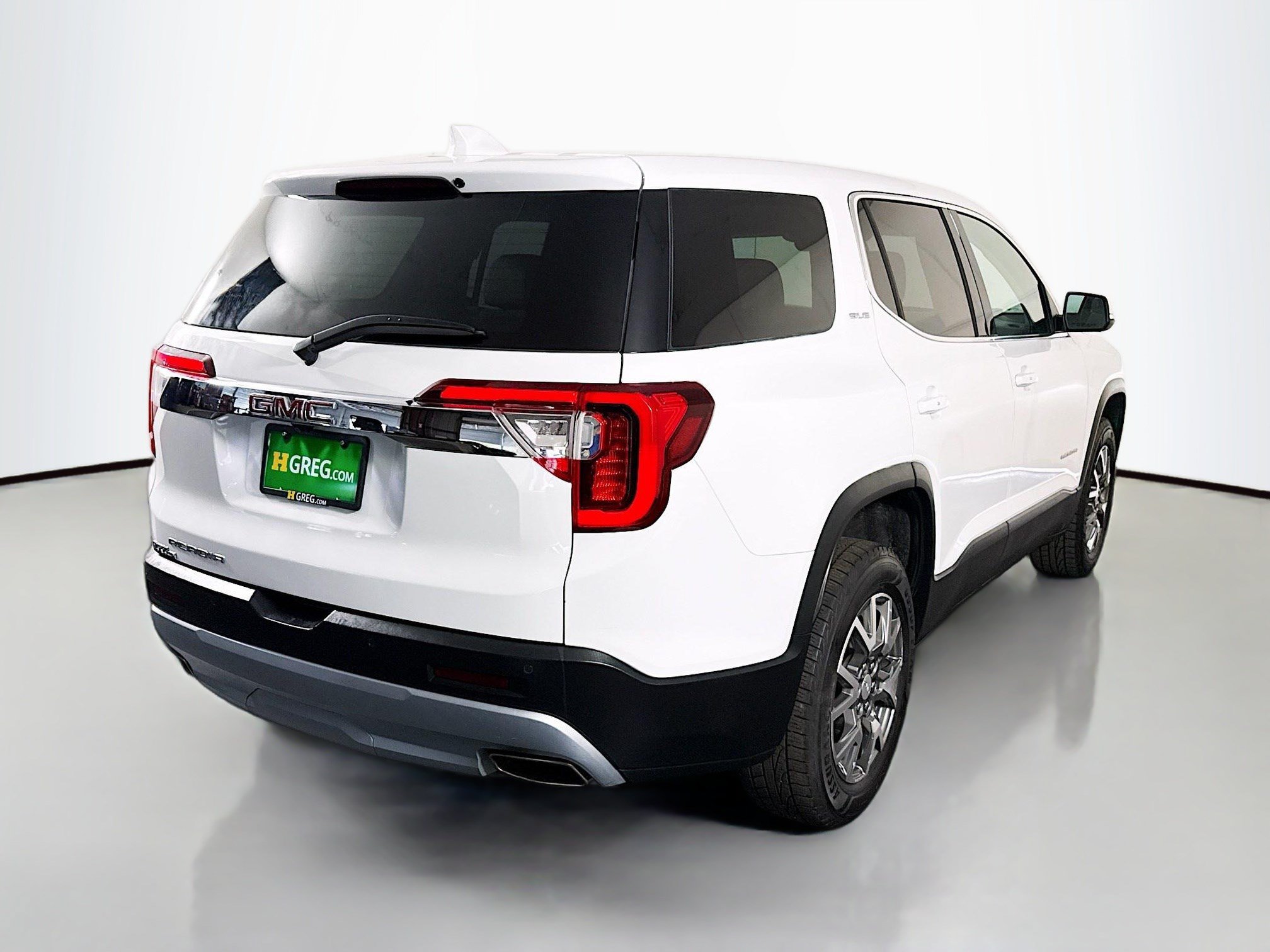 Used 2022 GMC Acadia SLE FWD image 10