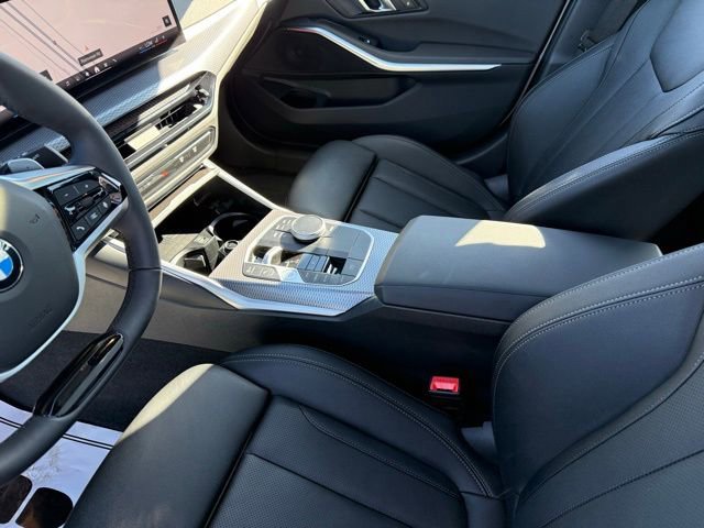 Used 2025 BMW 330i xDrive Sedan AWD/4WD image 26