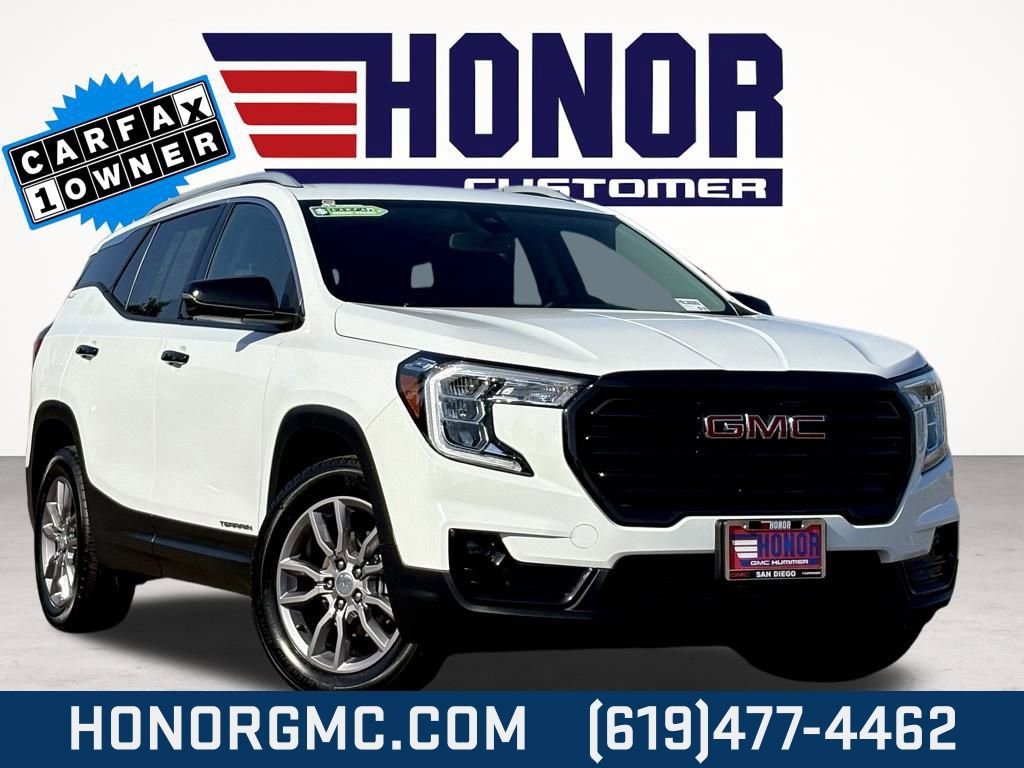 Used 2024 GMC Terrain SLT