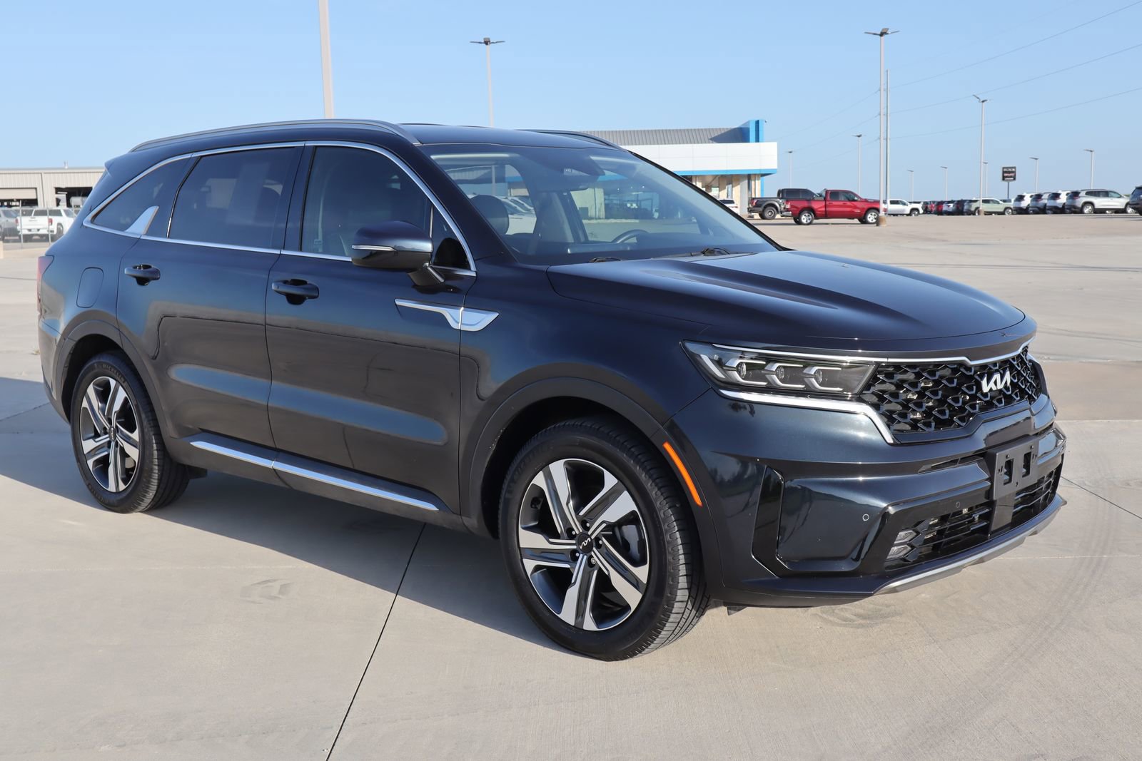 Used 2022 Kia Sorento SX image 5