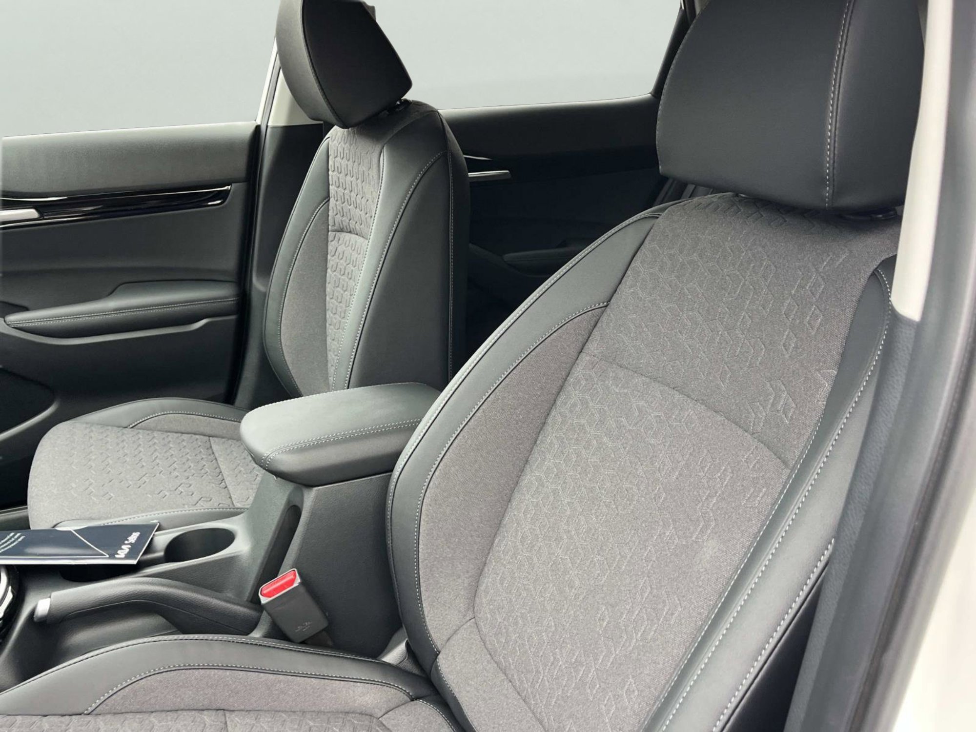 New 2026 Kia Seltos S image 22