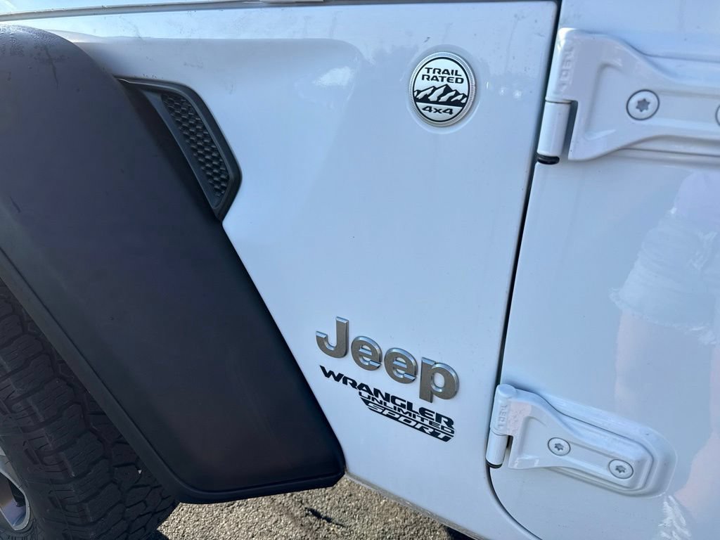 Used 2019 Jeep Wrangler Unlimited Sport S AWD/4WD image 25