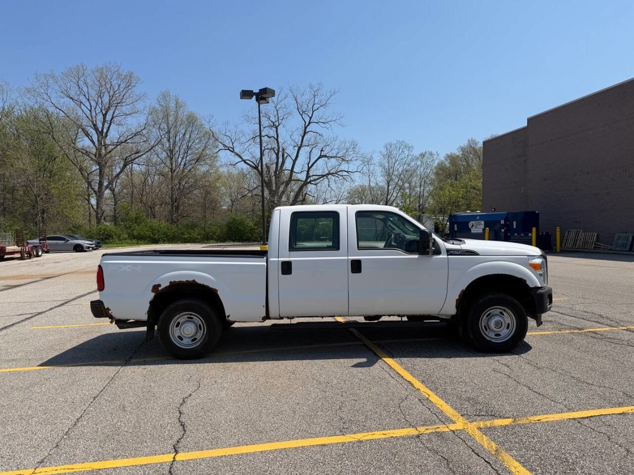 Used 2012 Ford F250 XL w/ Camper Pkg image 5