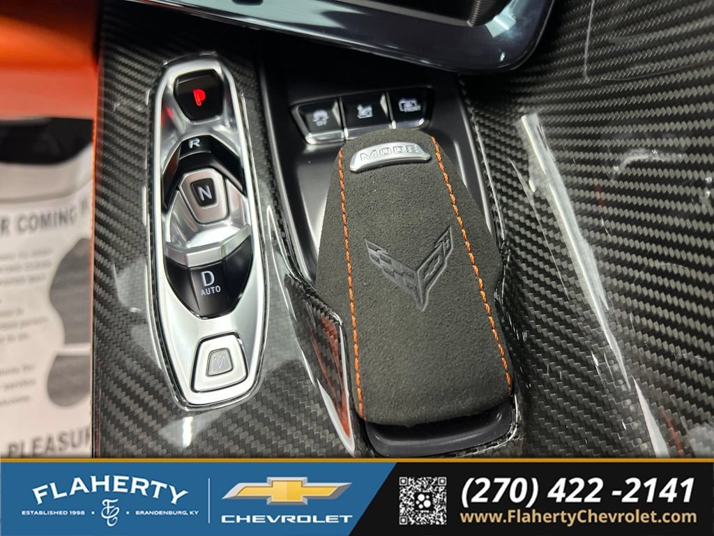 Used 2025 Chevrolet Corvette Z06 RWD image 25