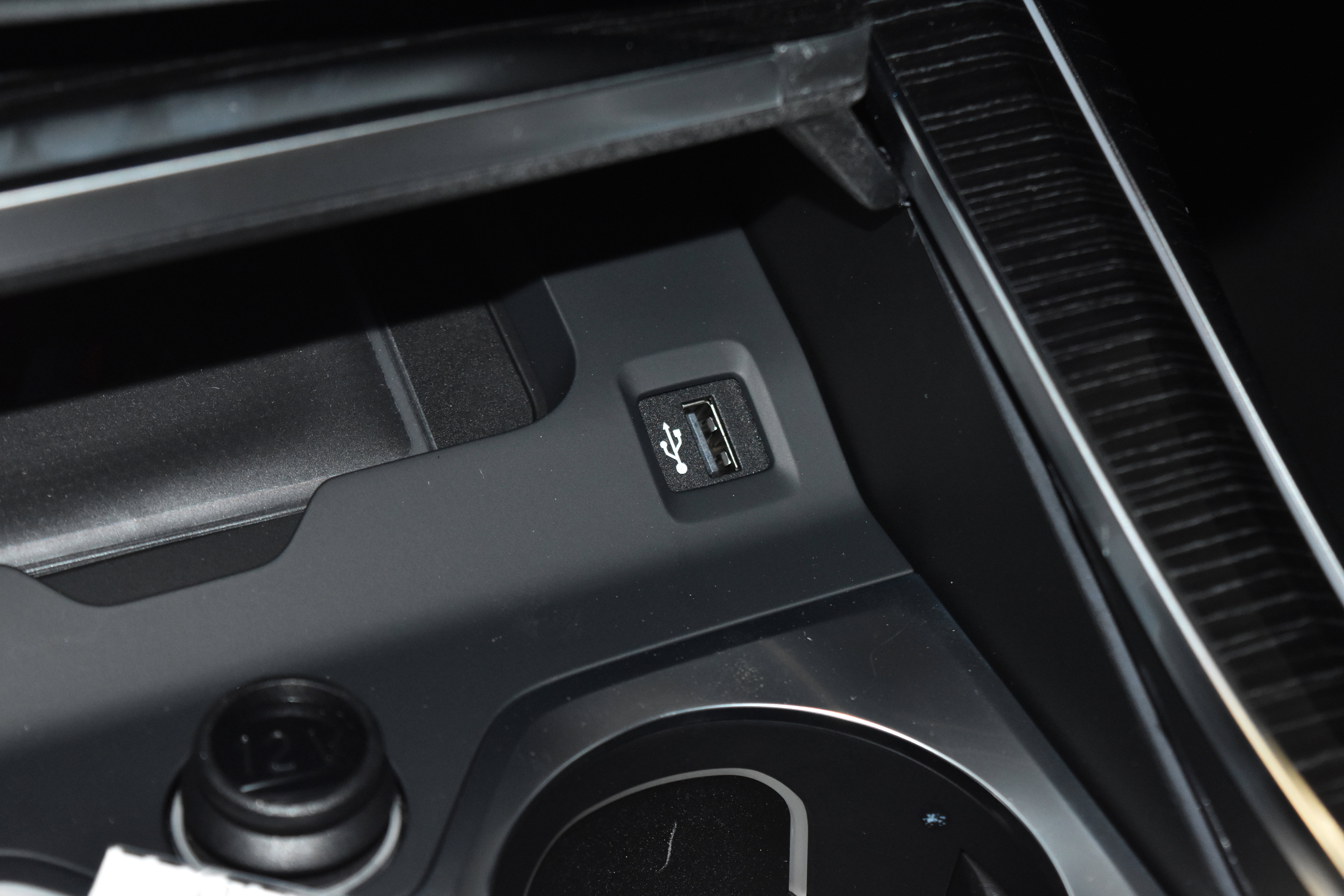 New 2026 BMW X7 M60i image 13