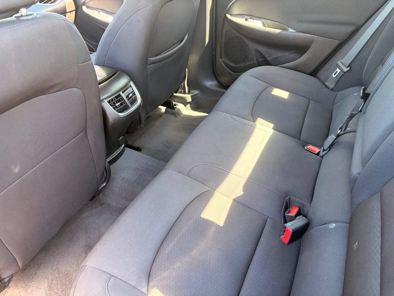 Used 2023 Chevrolet Malibu LT FWD image 15