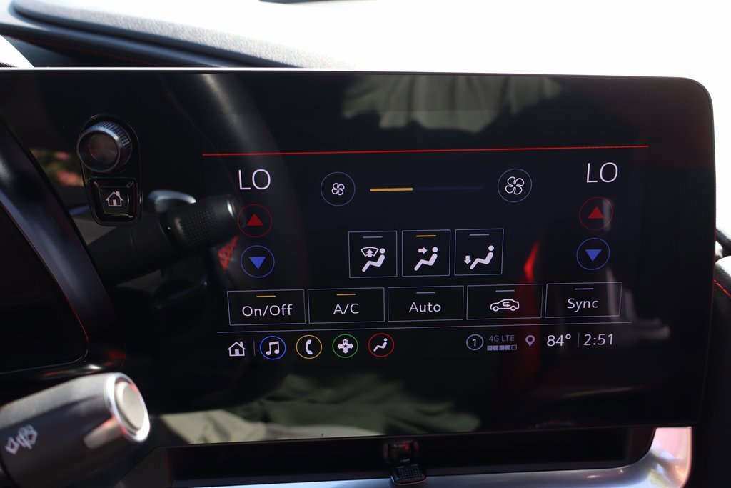 Used 2023 Chevrolet Corvette Stingray Convertible w/ 1LT image 39