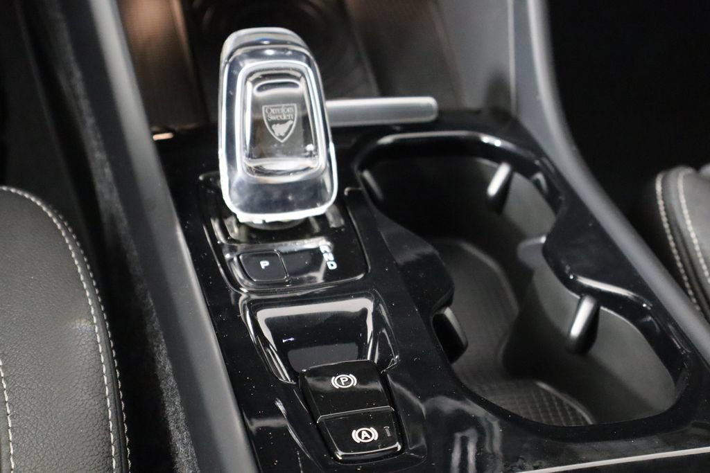 Used 2019 Volvo XC40 T5 Inscription AWD/4WD image 29