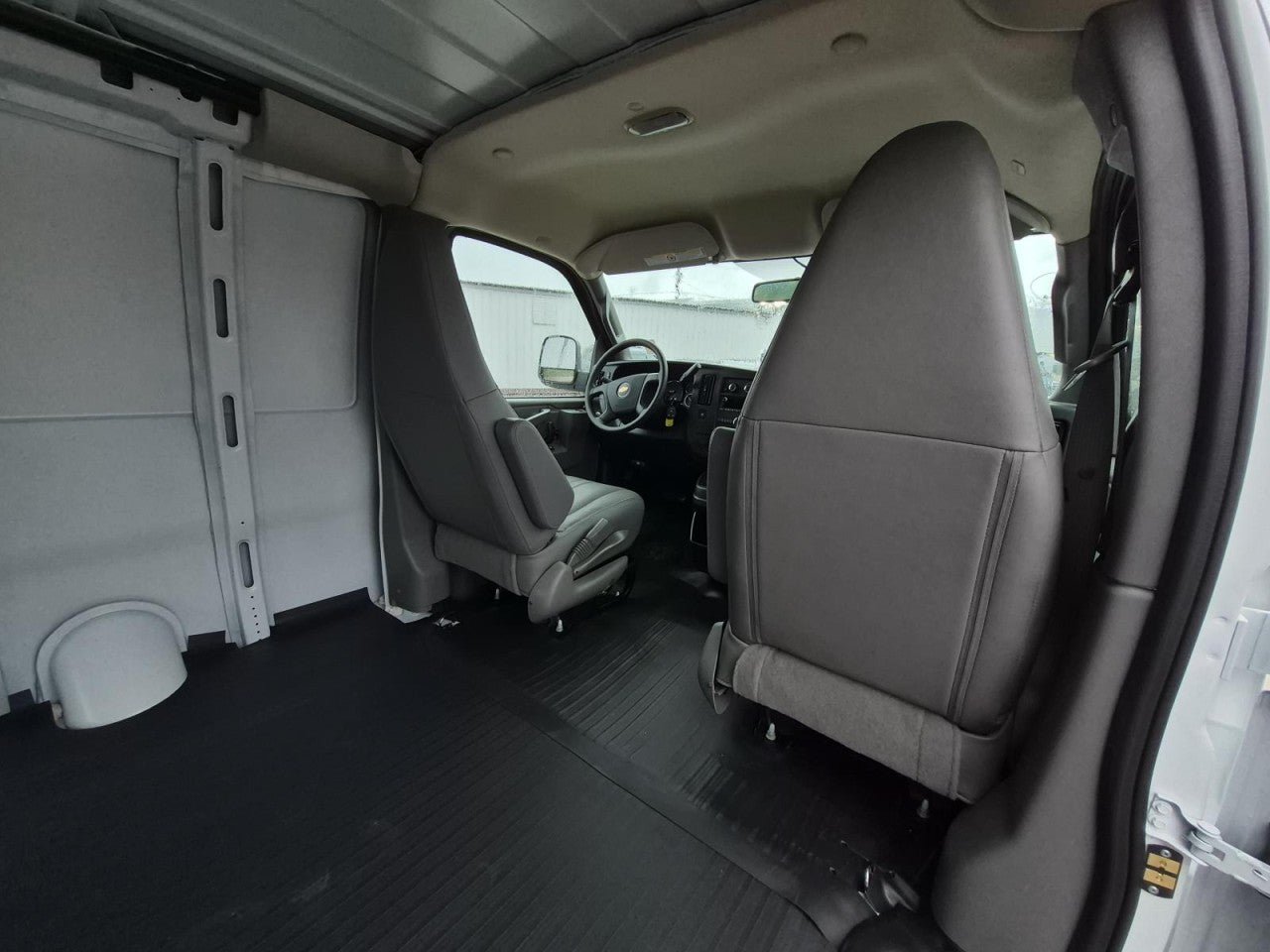 New 2026 Chevrolet Express 2500 w/ Driver Convenience Package RWD image 9
